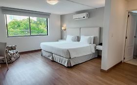 El Golf Hotel Boutique